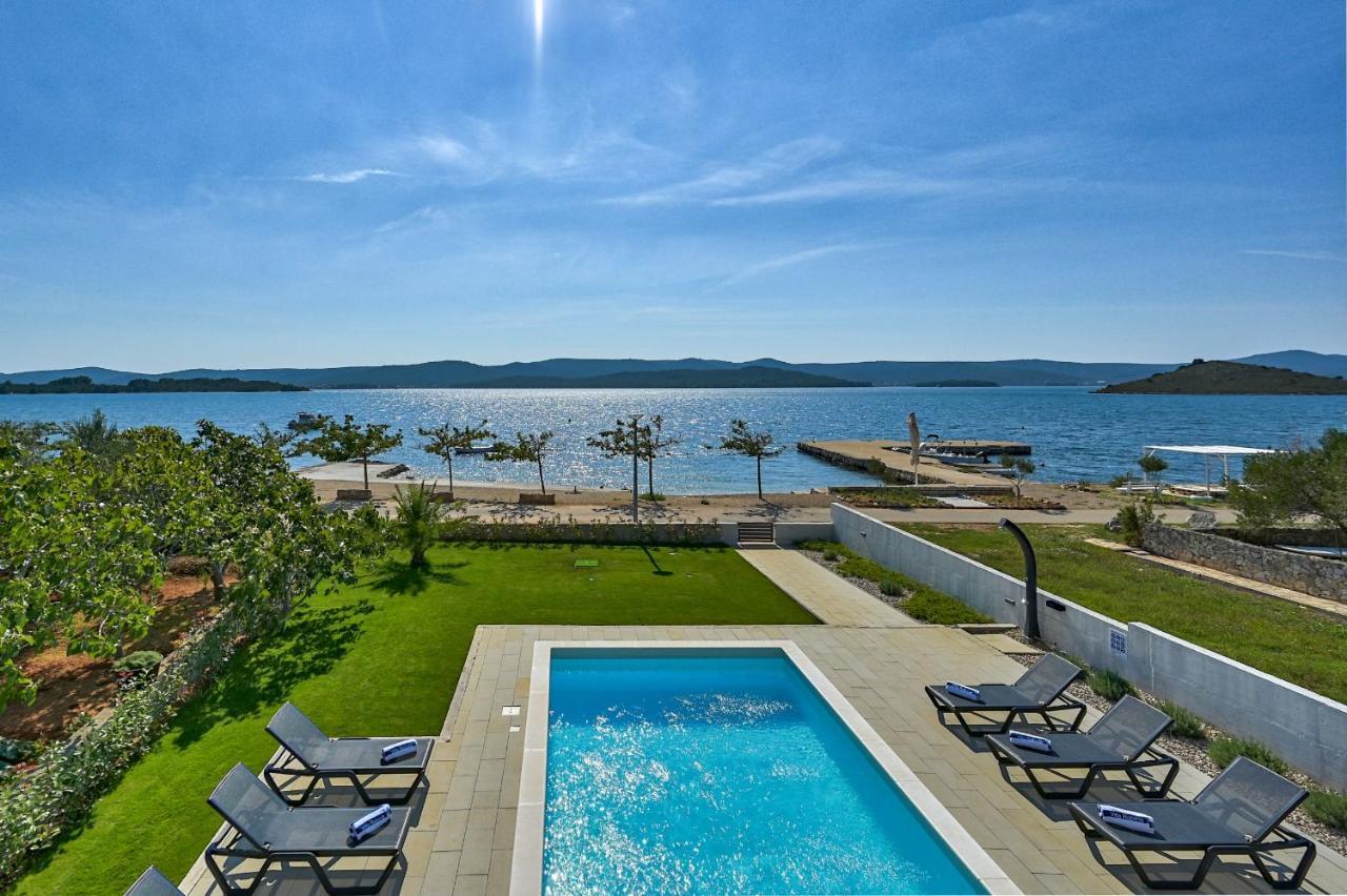 Villa Roberta Zadarvillas ตูรันญ์ ภายนอก รูปภาพ