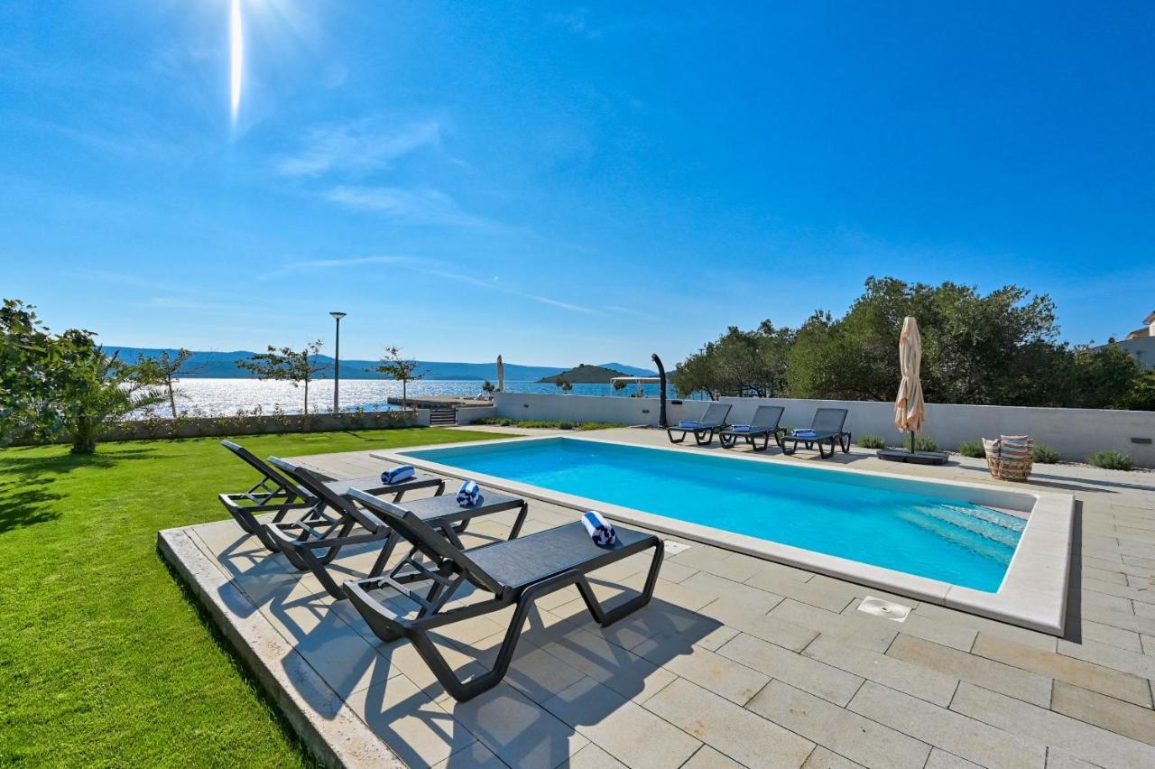 Villa Roberta Zadarvillas ตูรันญ์ ภายนอก รูปภาพ