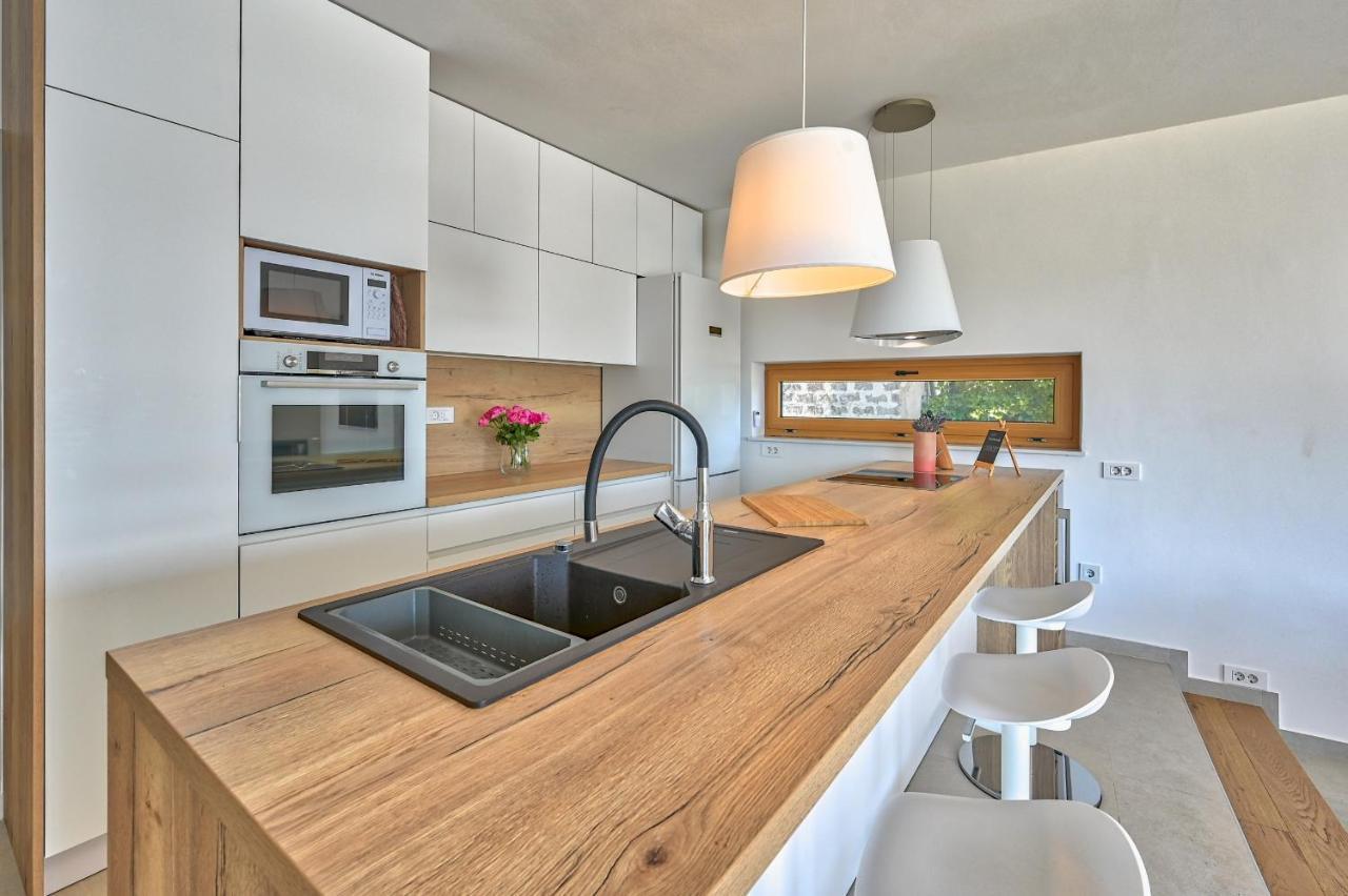 Villa Roberta Zadarvillas ตูรันญ์ ภายนอก รูปภาพ